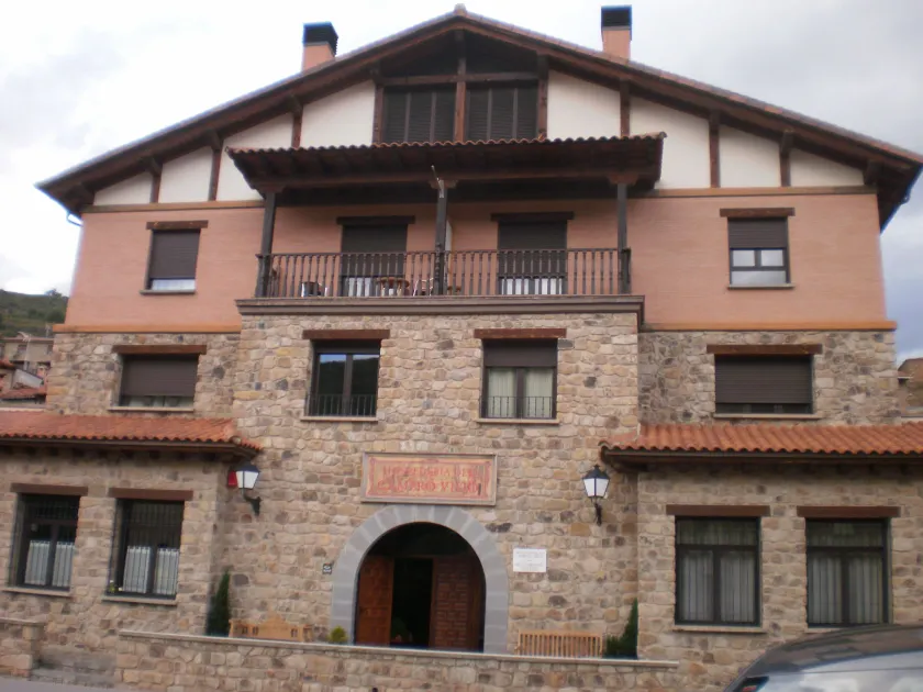 Hotel Rural Camero Viejo - Image 1