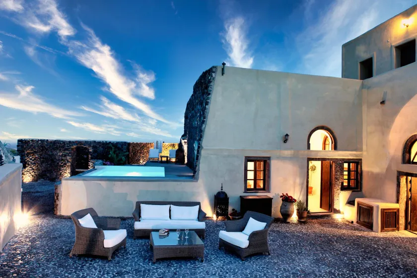 Santorini Heritage Villas - Image 1