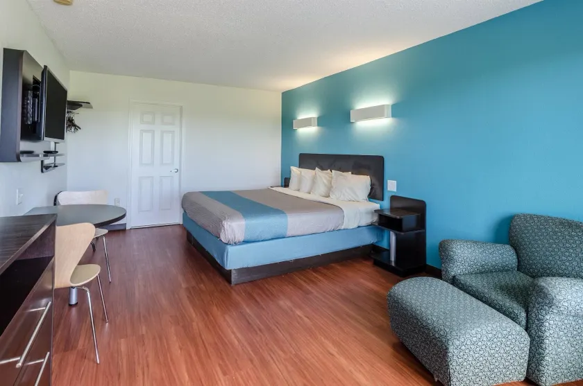 Motel 6-Lexington, VA - Image 1