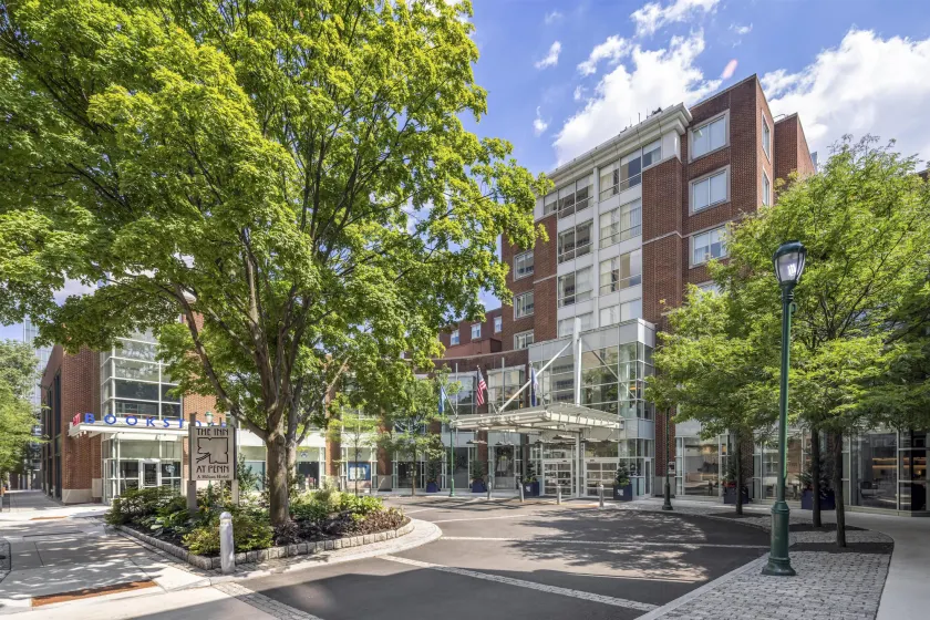 The Inn at Penn, A Hilton Hotel - Image 1