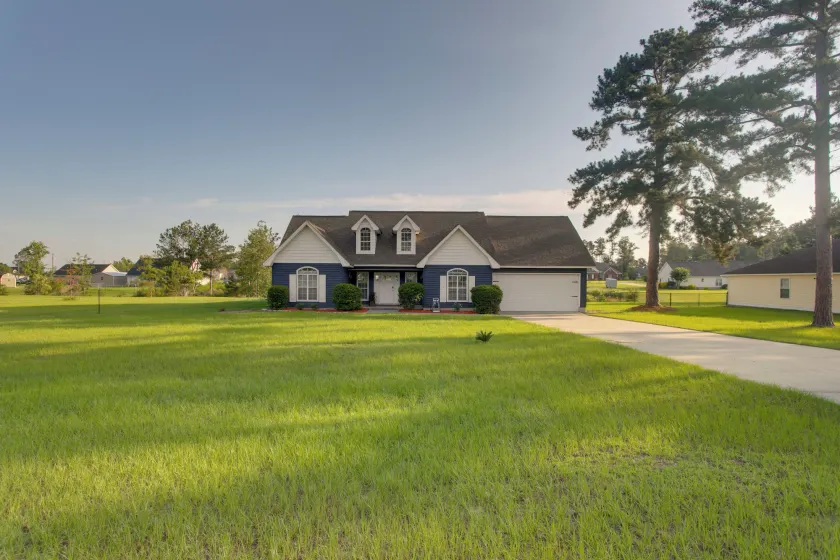 Peaceful Lake Escape w/ Dock in Coffee County - Image 1