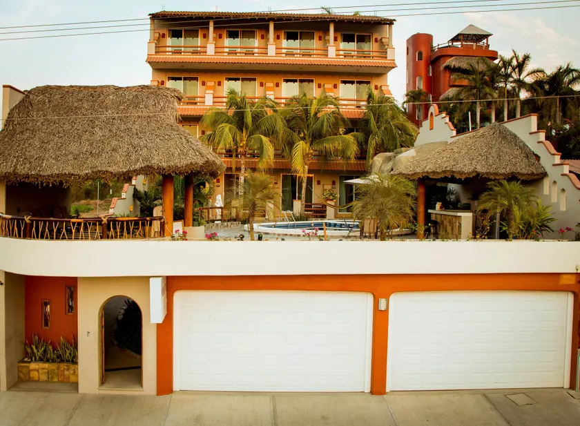 Bonito Hotel by Arans - Image 1