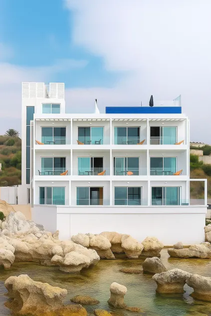 SeaRock Suites - Image 1