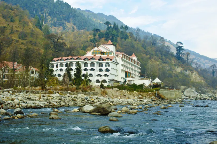Mastiff Grand Manali Resort - Image 1