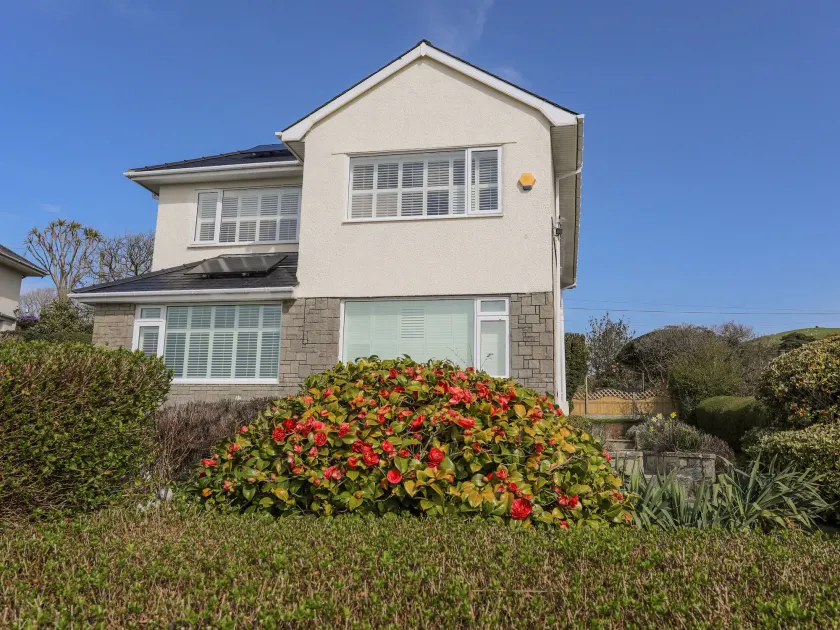 Awelfryn - Image 1