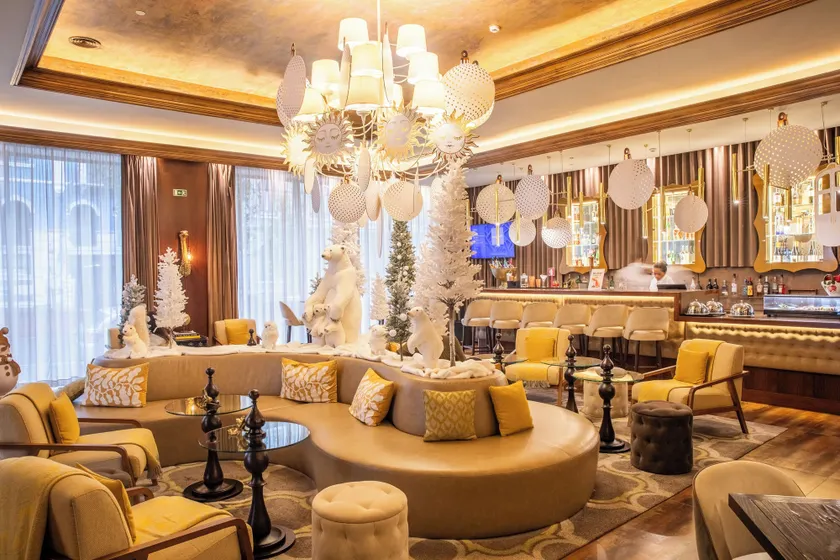 VIP Executive Picoas Hotel - Image 1