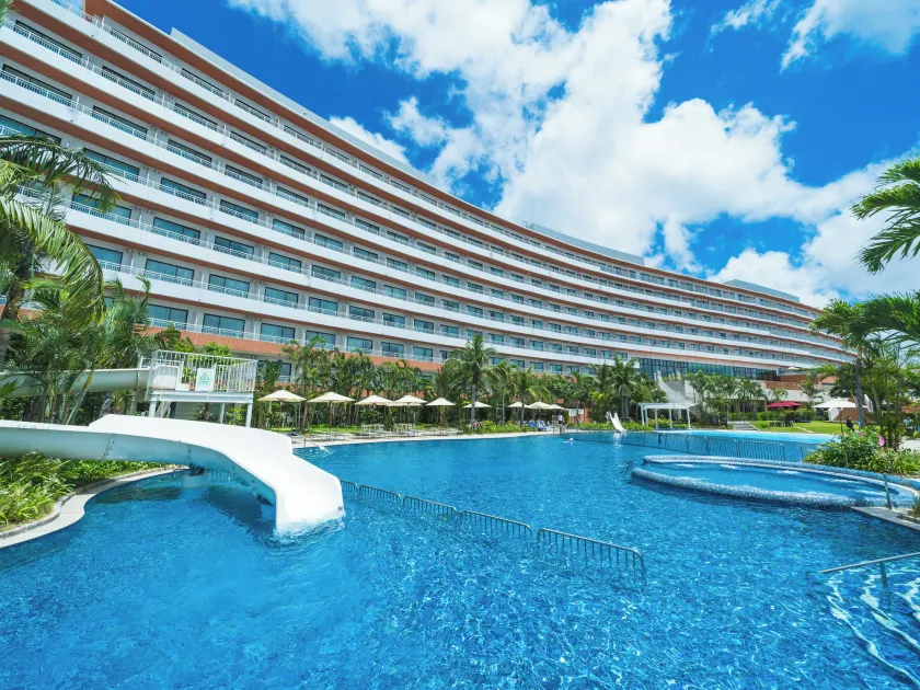 Hilton Okinawa Chatan Resort - Image 1