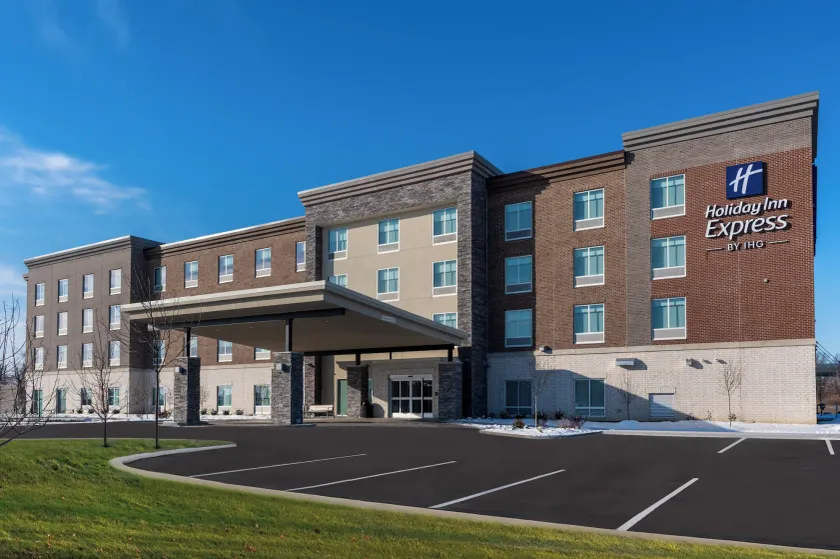 Holiday Inn Express & Suites Westfield - Indianapolis by IHG - Image 1