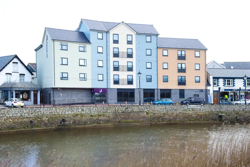 Premier Inn Bude - Image 1