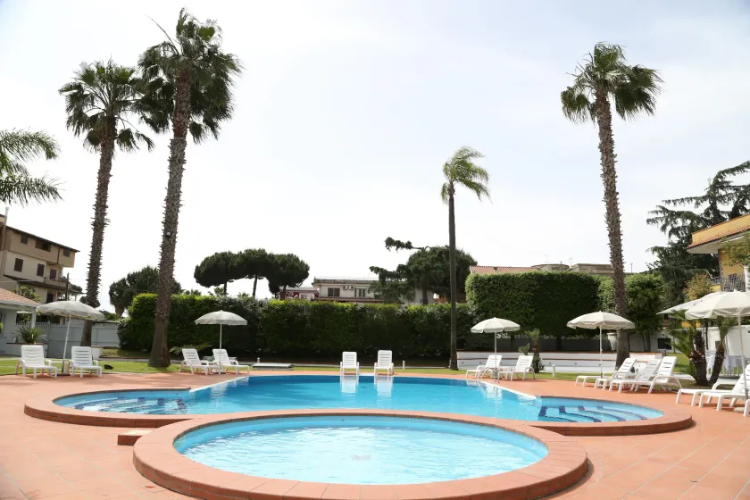 Hotel Barbarella - Image 1