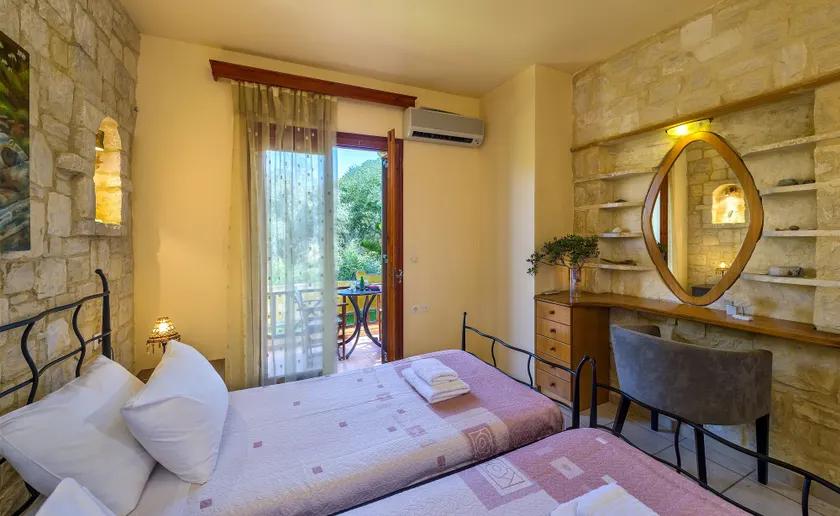 Amazing Villas in Crete - Argiris Villa - Room