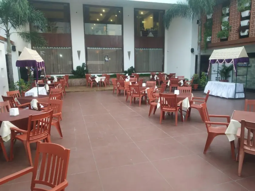 Sai International Hotel - Image 1