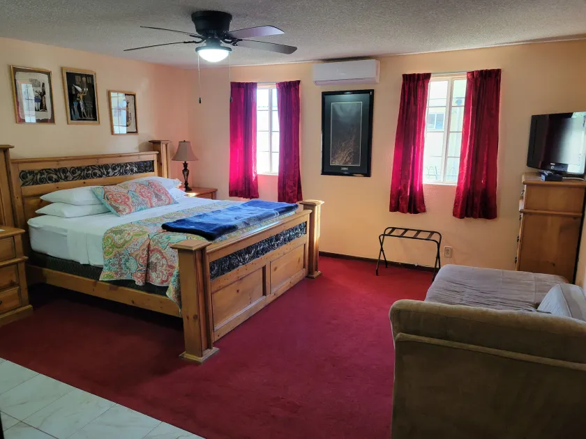Playa Hermosa Inn at the beach - Image 1