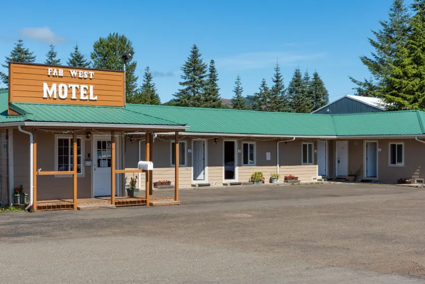 Far West Motel - Image 1