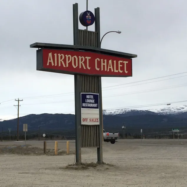 Airport Chalet  - Image 1
