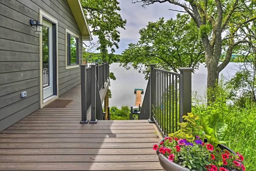 ‘Happy’s Haven’ Cabin w/ Gas Grill & Fire Pit! - Image 1