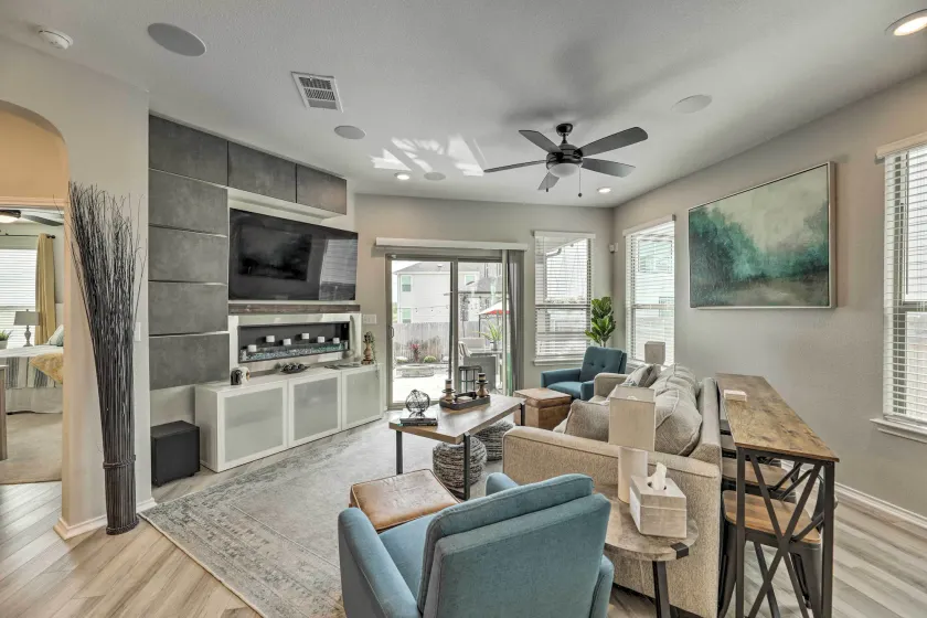 Charming Home Near Austin w/ Grill & Porch! - Innvendig