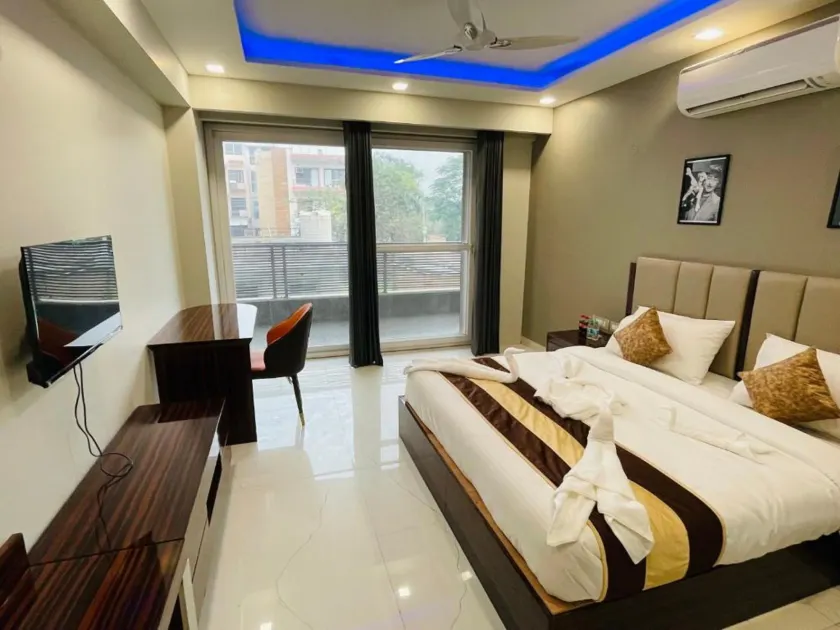 Hotel Olive Saffron - Image 1