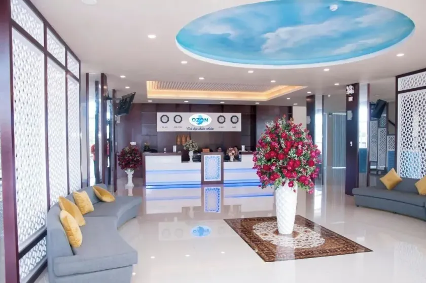 Ozon Hotel - Réception