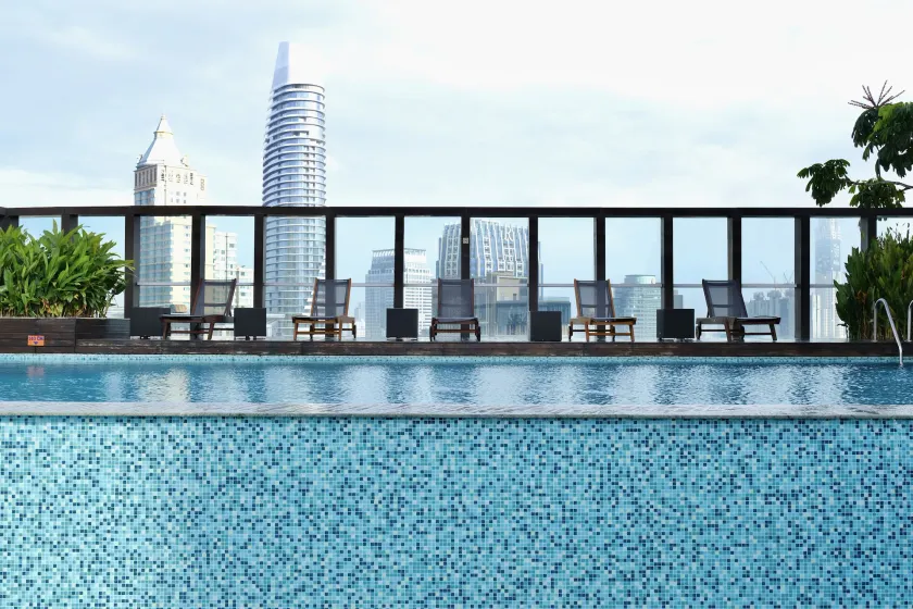 Urbana Langsuan Hotel - Image 1
