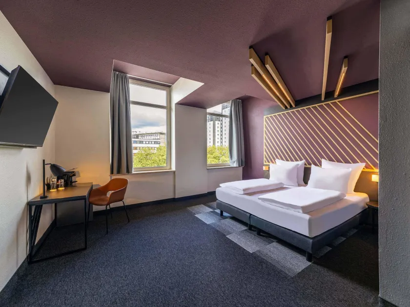 B&B HOTEL Bochum Hbf-Nord - Image 1