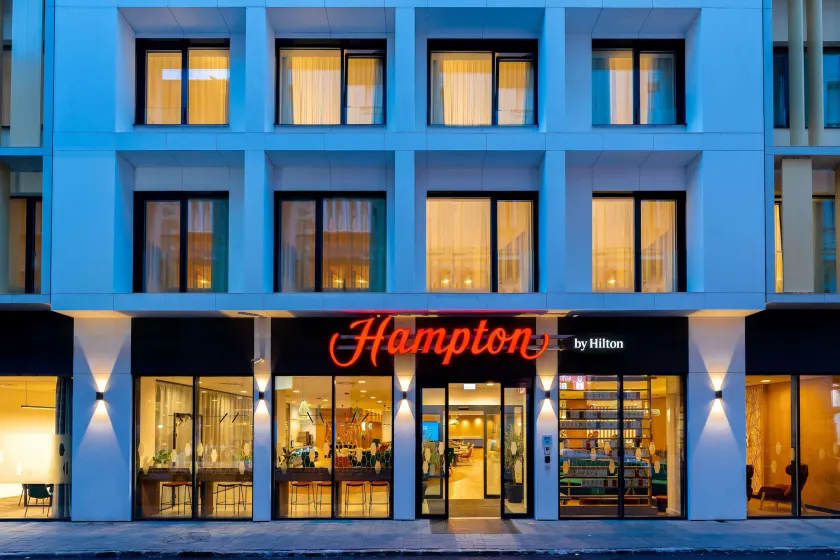 Hampton By Hilton Budapest City Centre - Image 1