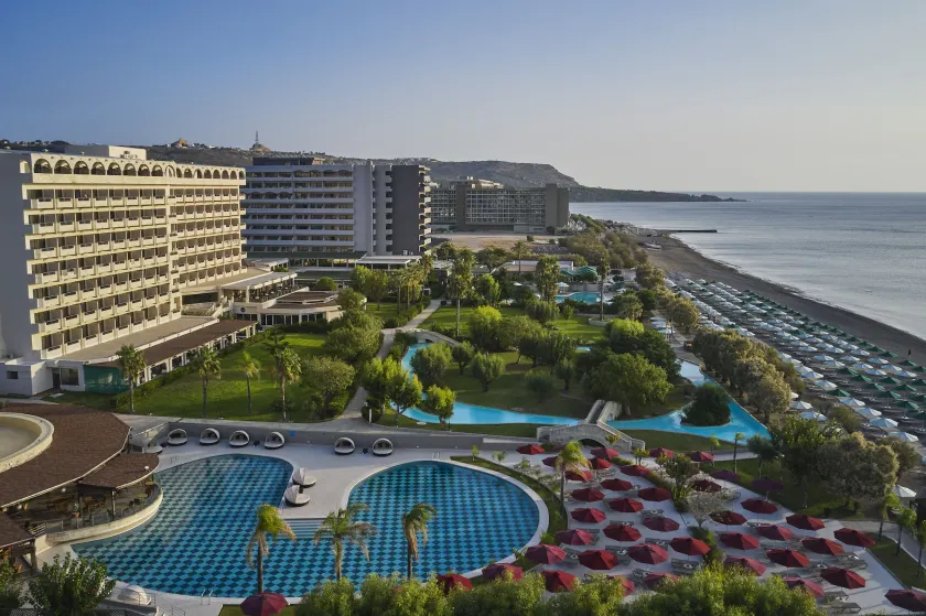 Esperos Palace Resort & Spa - Image 1