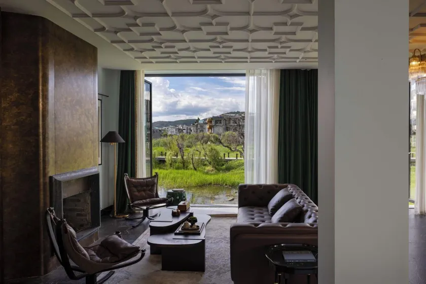 Arcadia Small courtyard - Image 1