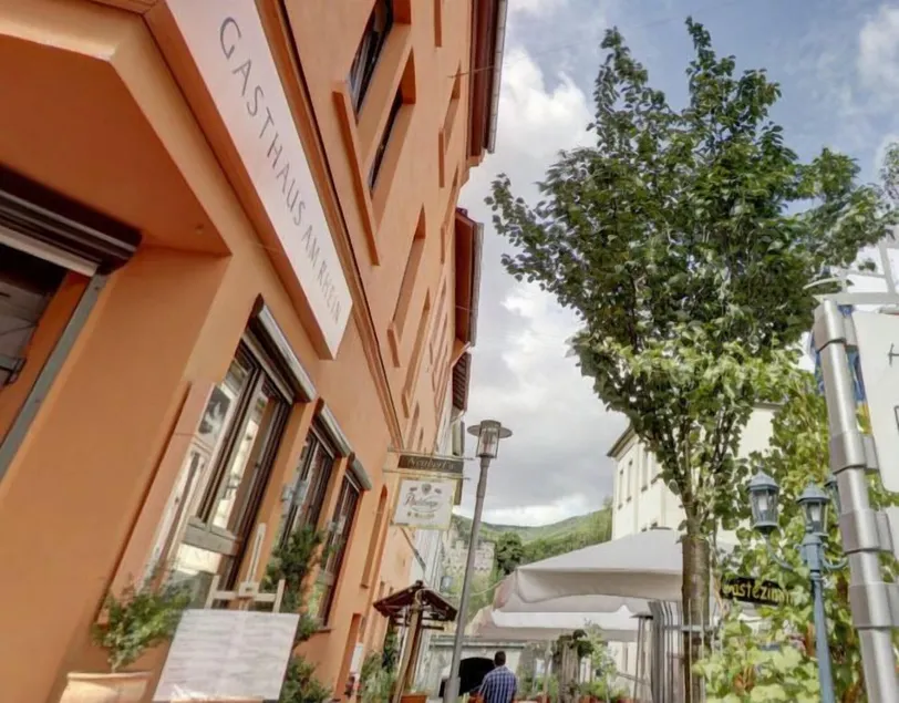 Neubert`s Gasthaus am Rhein - Image 1