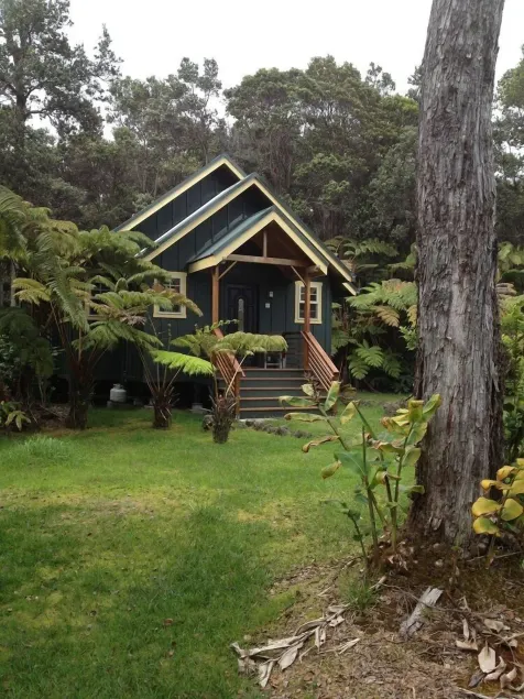 Volcano Hidden Cottage - Image 1