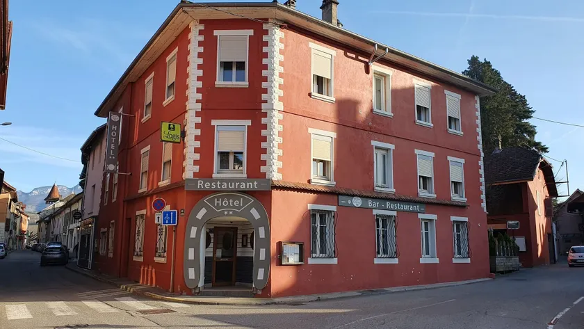 Logis Hôtel du Fer à Cheval - Image 1