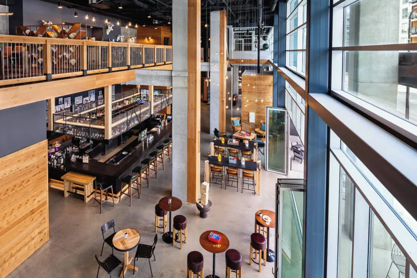 Moxy Minneapolis Downtown - Image 1