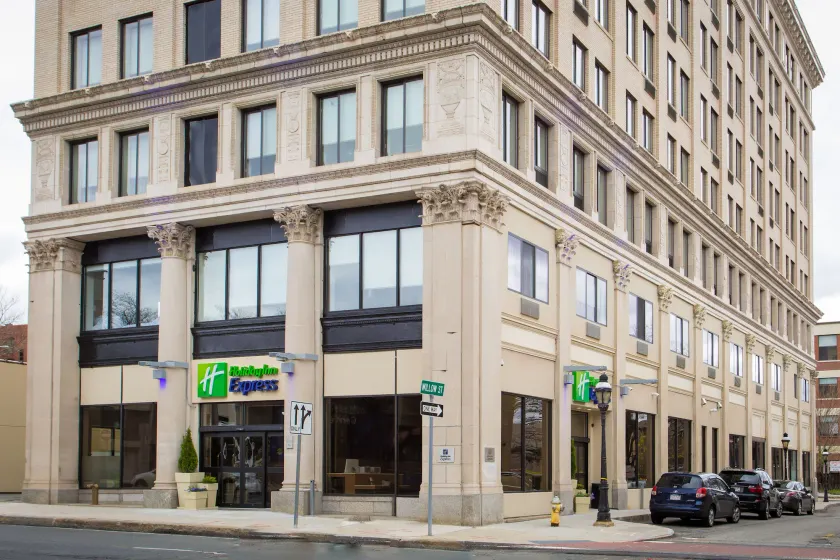 Holiday Inn Express - Springfield Downtown by IHG - Image 1