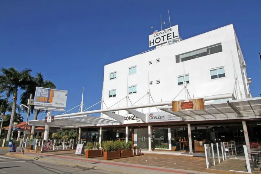 Hotel Don Zepe - Image 1