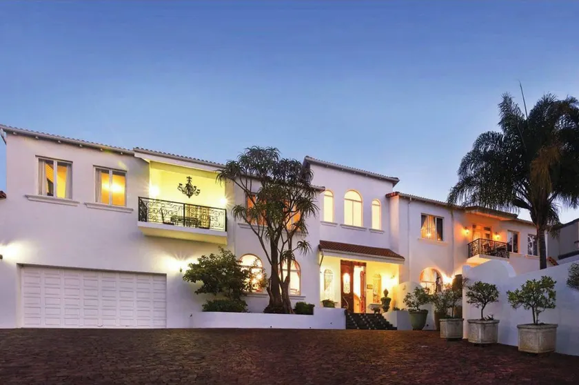Waterkloof Mansion Boutique Hotel - Image 1