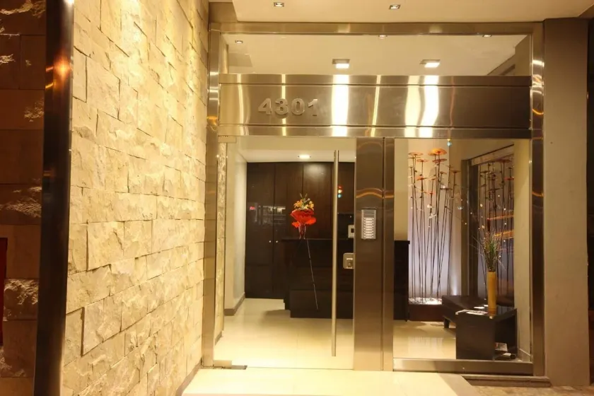 Lecer Apart - Image 1