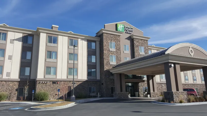 Holiday Inn Express & Suites Springville-South Provo Area by IHG - Image 1