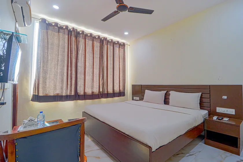 Hotel Casa - Image 1