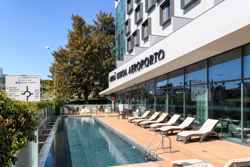 Meliá Lisboa Aeroporto - Image 1