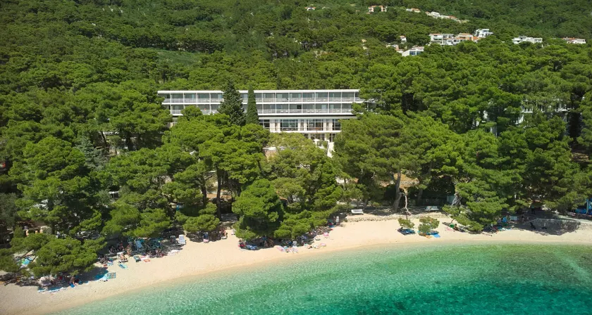 Bluesun Hotel Maestral - Image 1