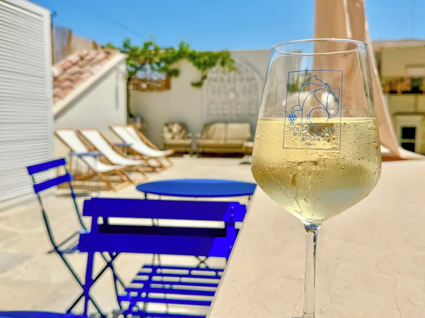 VOLPE E UVA Winesuites & Spa - Image 1