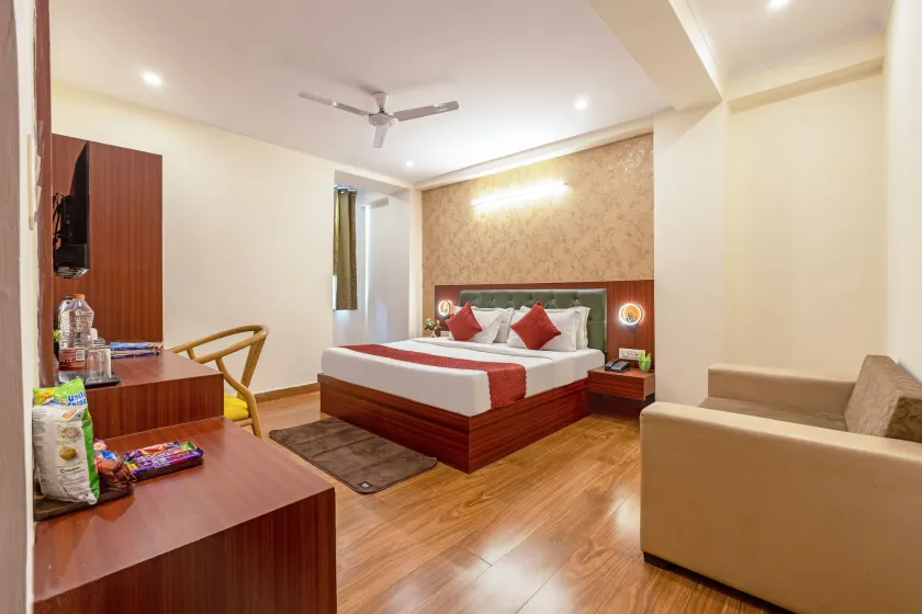 Elite Stay Near Yashobhoomi Dwarka - Image 1