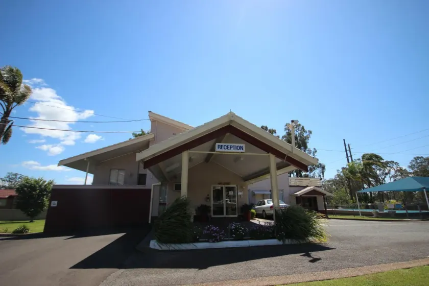 Molly Morgan Motor Inn - Image 1