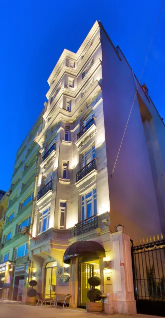 Taksim Star Hotel - Image 1