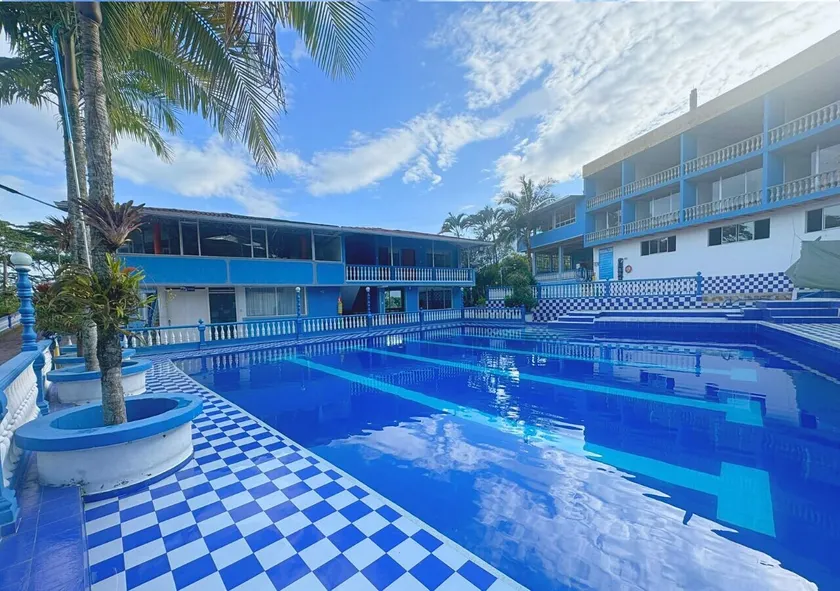 VillaLoren - Image 1