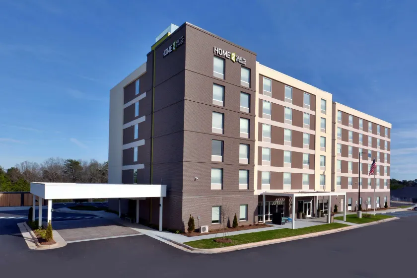 Home2 Suites by Hilton Duncan - Image 1
