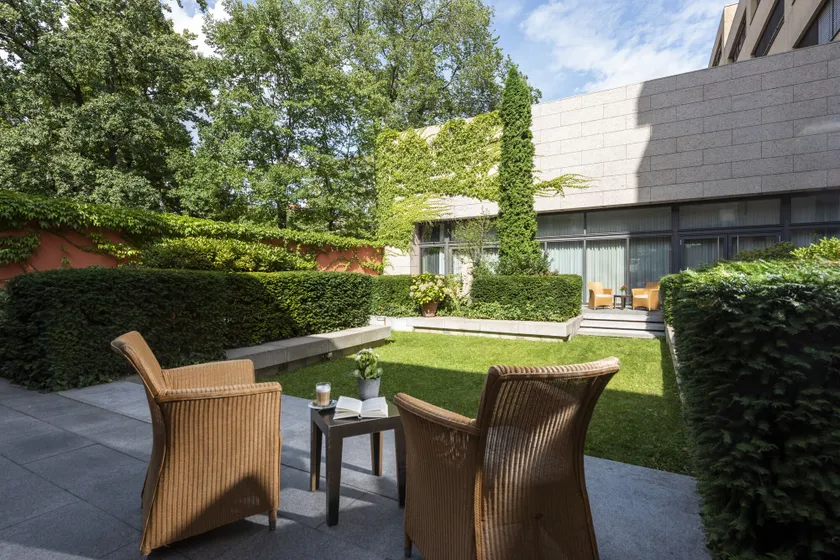 Hotel Aquino Berlin - Image 1