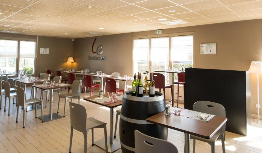 Hôtel Campanile Agen - Image 1