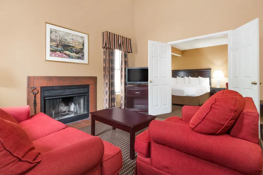 Hawthorn Extended Stay by Wyndham Columbus - Image 1