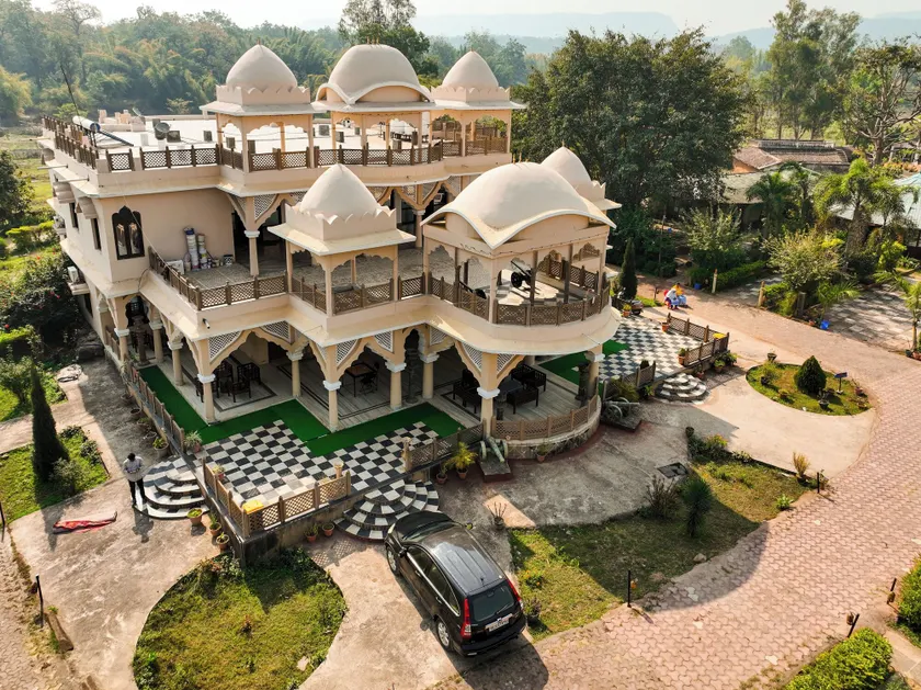 Royal Jungle Kothi - Image 1